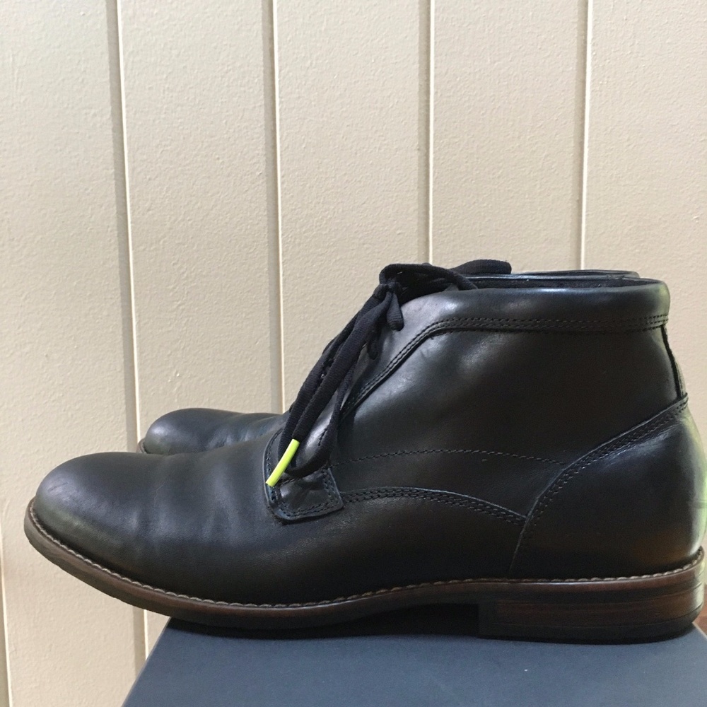 Rockport Chukka black shoes Size 8